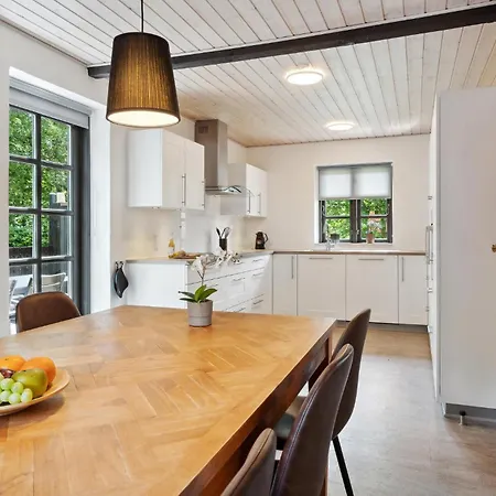 Casa vacanze Awesome In With Kitchen