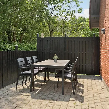 בית נופש Awesome In With Kitchen